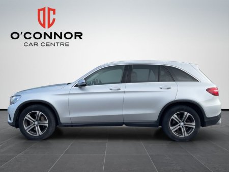 2017 Mercedes-Benz GLC Class - thumbnail 4