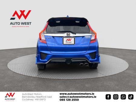 2017 Honda Fit 2017 Honda Fit Sport Self Charging Hybrid Automatic €13,500 thumbnail