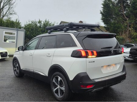 2017 Peugeot 5008 ( 172 REG ) 7 SEATER - DIGITAL DASH - CAMERA - ALLOYS - CARPLAY ANDROID AUTO EU RADIO PEARL WHITE €24,950 thumbnail