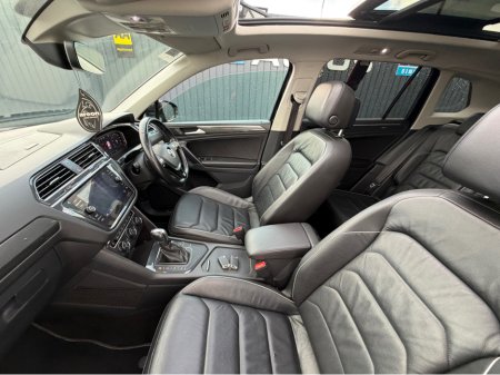 2020 Volkswagen Tiguan R-LINE BLACK EDT - 1.5 PETROL - AUTO - 12M WARRANTY - CAR: 1744 €34,950 thumbnail