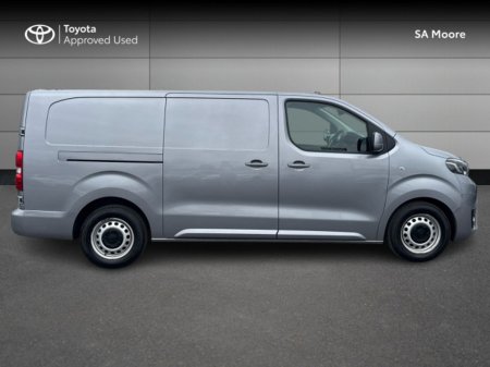 2022 Toyota Proace 2.0 GX LWB €19,995