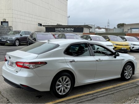 2020 Toyota Camry - thumbnail 8