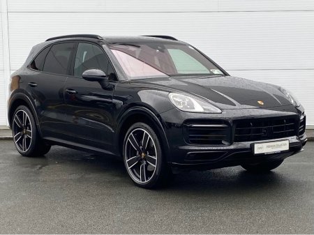 2023 Porsche Cayenne - thumbnail 1