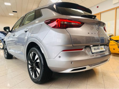 2023 Opel Grandland OPEL EDITION Plug In Hybrid As New Only 8000 Kms Huge Spec Now On Sale www.bolands.ie Est.1955 €28,950 thumbnail