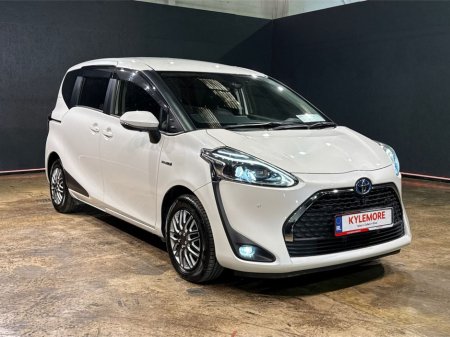 2020 Toyota Sienta - thumbnail 9