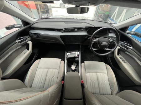 2021 Audi e-tron - thumbnail 18