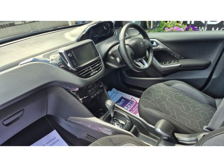 2018 Peugeot 2008 - thumbnail 8