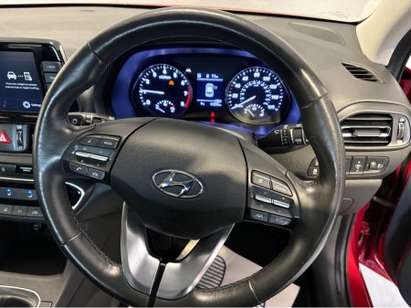 2022 Hyundai i30 SE CONNECT 120PS LOW KMS €17,900 thumbnail