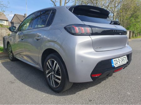 2022 Peugeot 208 ALLURE PACK 1.2 100 6.3 4DR