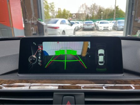 2016 BMW 3 Series - thumbnail 18