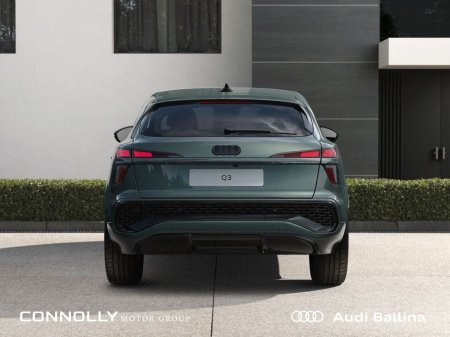 2026 Audi Q3 SPORTBACK *Leather, Black Edition* €68,750 thumbnail