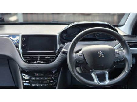 2018 Peugeot 2008 - thumbnail 14