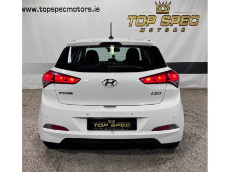2018 Hyundai i20 2018 HYUNDIA i20 PETROL 1.4 AUTO DELUX MODEL €1 thumbnail