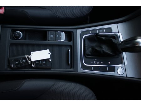 2016 Volkswagen Golf - thumbnail 14