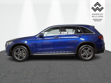 2020 Mercedes-Benz GLC Class GLC300de AMG Line 4MATIC thumbnail