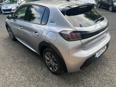 2023 Peugeot 208  €22,900