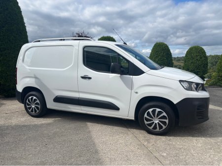 2021 Peugeot Partner 1.5 BLUE HDI 12 MONTHS WAY €11,341