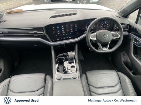 2025 Volkswagen Touareg 3.0TDI R-Line Black edition 5 seat €109,950