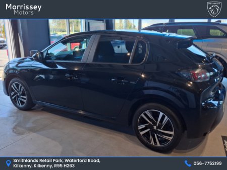 2023 Peugeot 208 - thumbnail 5