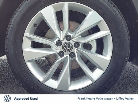 2025 Volkswagen T-Cross EDITION 75 1.0TSI 95BHP *REFLEX SILVER METALLIC* *DELIVERY KMS* *252D REG* *BIG SAVINGS VS NEW CAR* *WHILE STOCKS LAST* *PCP 3 YRS FROM €276PM* €29,995 thumbnail