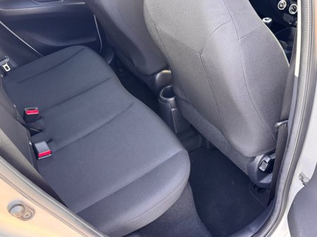 2023 Toyota Aygo X - thumbnail 11