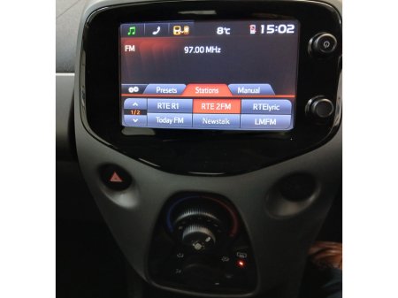 2019 Toyota Aygo 1.0 X-PLAY ONLY 13500 KMS : FINANCE ARRANGED : €12,500 thumbnail