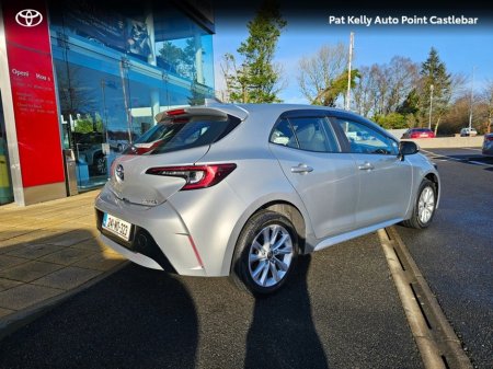 2024 Toyota Corolla COROLLA HYBRID LUNA H/B €29,900 thumbnail