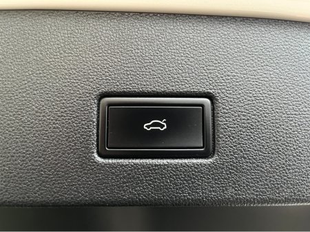 2023 Volkswagen T-Roc STYLE 1.0 PETROL //HIGH SPEC//HALF LEATHER HEATED SEATS//PANORAMIC GLASS ROOF//SAT NAV//REVERSE CAMERA// €27,950 thumbnail