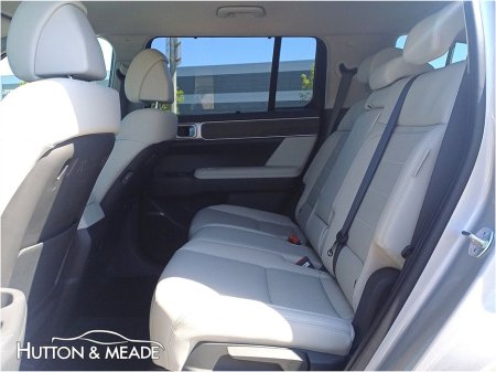 2025 Hyundai Santa Fe Premium PHEV 1.6 Petrol 5dr €63,888 thumbnail