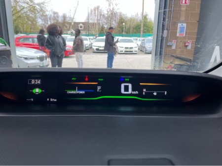 2018 Honda Stepwagon - thumbnail 18