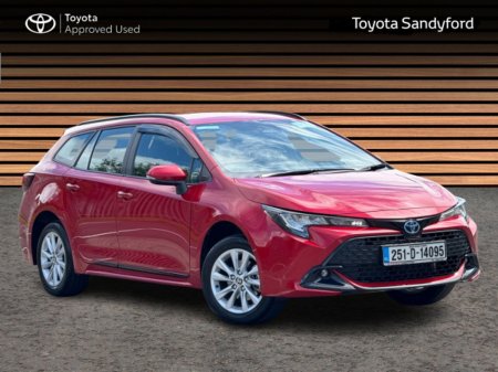 2025 Toyota Corolla TOURING SPORT ESTATE HYBRID LUNA // REAR CAMERA // AIR CON // BLUETOOTH // TOYOTA SAFETY SENSE // FULL WARRANTY €32,945