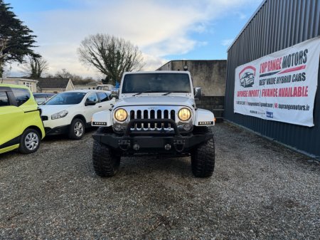 2014 Jeep Wrangler - thumbnail 3