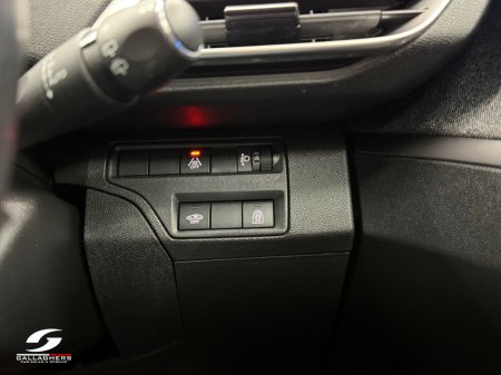 2022 Peugeot 3008 - thumbnail 18