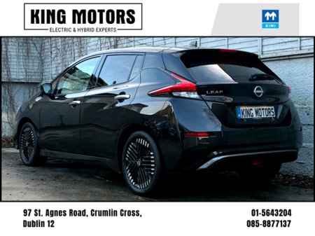 2024 Nissan Leaf - thumbnail 3