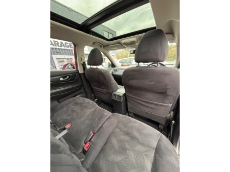 2015 Nissan X-Trail - thumbnail 16