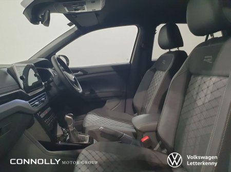 2026 Volkswagen T-Cross R-Line thumbnail