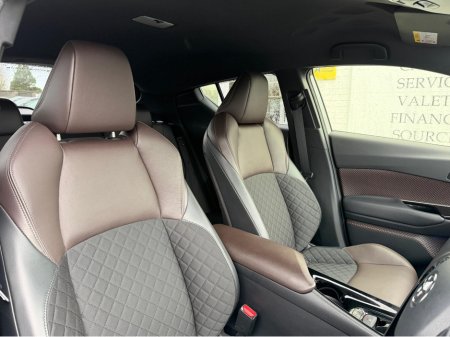 2018 Toyota C-HR (181) 1.8 HYBRID SPORT AUTO €20,450 thumbnail