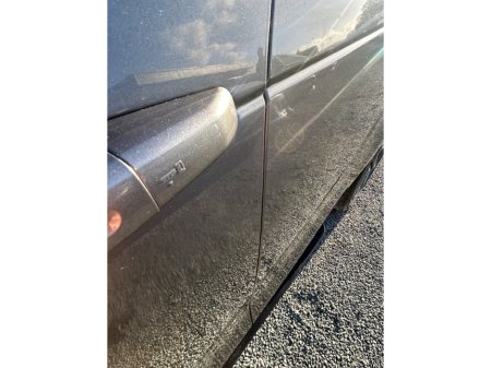 2018 Land Rover Discovery - thumbnail 27