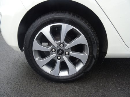 2021 Ford Fiesta CONNECTED  1.0T " metallic white" €16,950 thumbnail