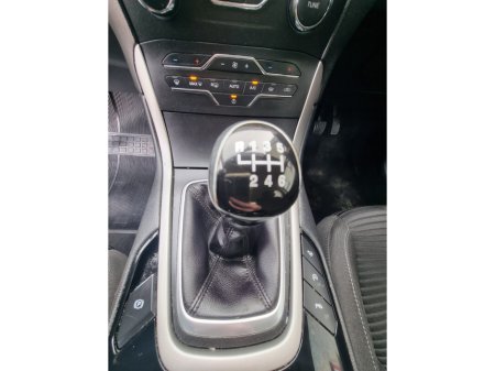 2016 Ford S-Max - thumbnail 24