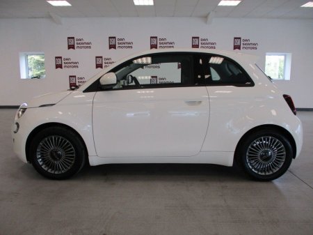 2025 Fiat 500e 