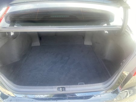 2018 Toyota Camry - thumbnail 9