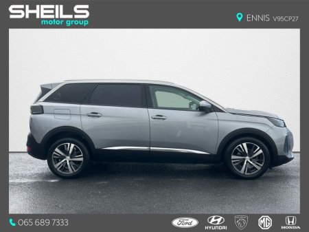 2021 Peugeot 5008 - thumbnail 10