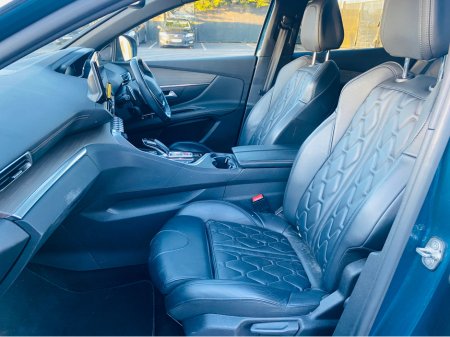 2022 Peugeot 3008 - thumbnail 13