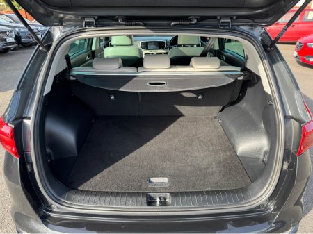 2020 Kia Sportage - thumbnail 16