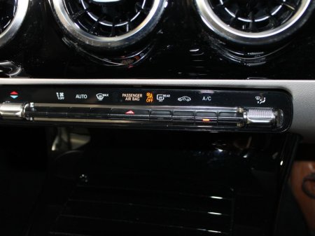 2023 Mercedes-Benz CLA Class - thumbnail 22