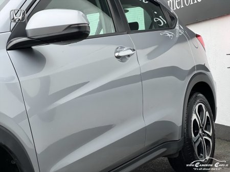 2018 Honda HR-V 1.5 VTEC WITH ONLY 57000km €18,950 thumbnail