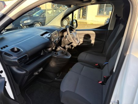 2022 Opel Combo - thumbnail 13