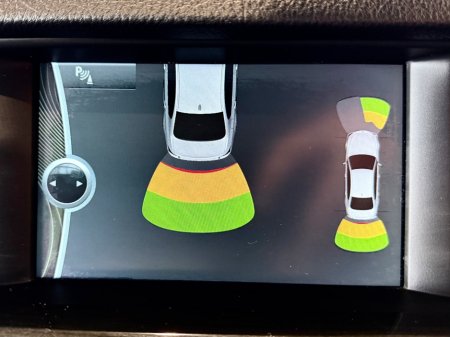 2012 BMW 5 Series - thumbnail 14