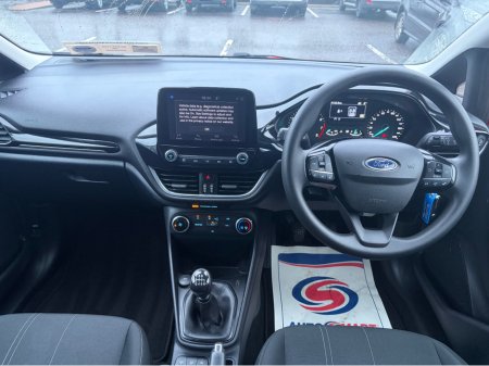 2021 Ford Fiesta CONNECTED 5DR 1.0T 95 S6 S6.2 M6 4 €18,000 thumbnail